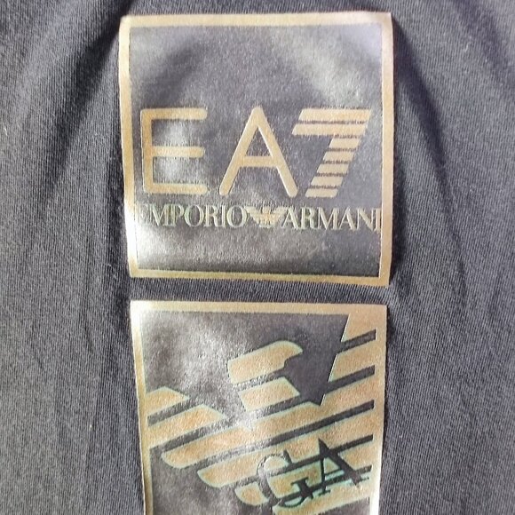 Emporio Armani EA7 T-shirt men's size M black with graphic design - Picture 2 of 9